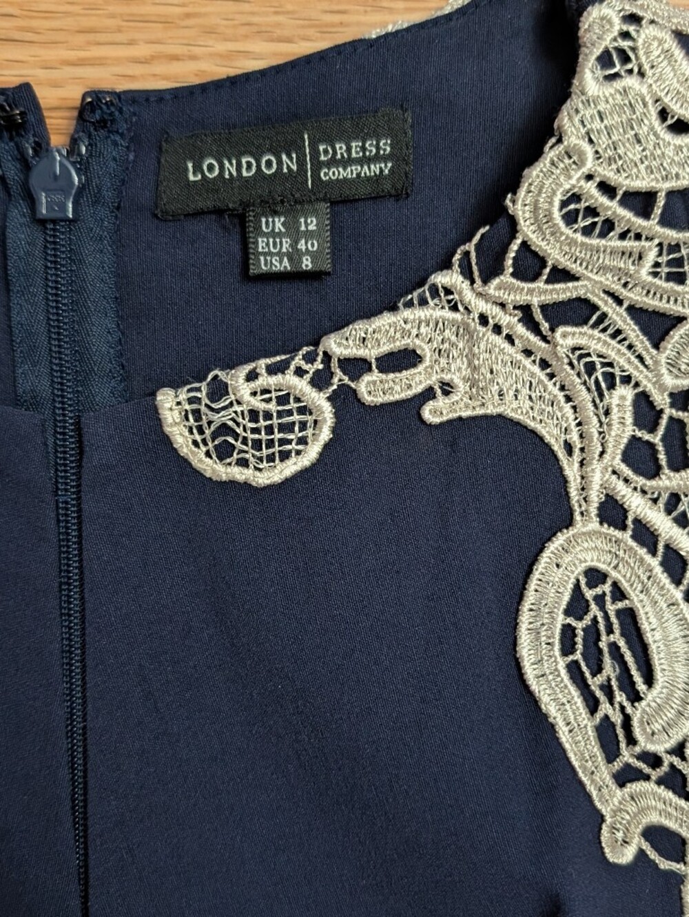ModCloth Lace Lakeside Libations Sheath Dress 8 London Dress Company Ivory Navy - Picture 6 of 11